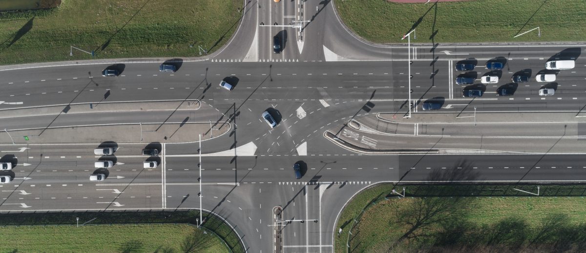 projektowanie cyfrowe systemów sterowania lotami na terminalu lotniczym