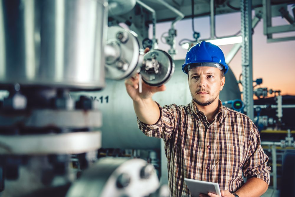 Zrównoważone źródła energii w przemyśle energia odnawialna integrowana z procesami chemicznymi