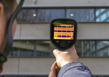 usterka rury grzewczej na obrazie 1769170514